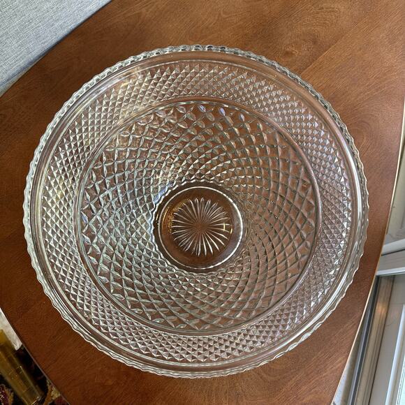 Wexford Clear Glass Punch Bowl Anchor Hocking Centerpiece - Picture 3 of 9